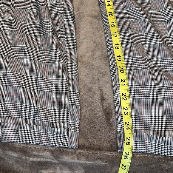 Ankle Length Plaid Pants - sz M - Picture 13 of 13